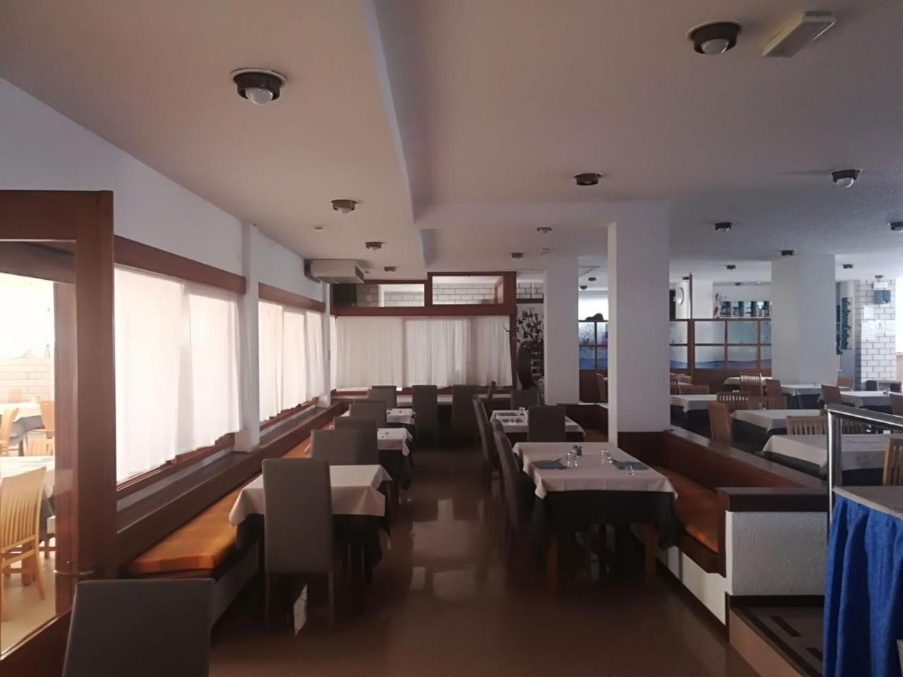 Hotel Ambra Lignano Sabbiadoro Exterior foto